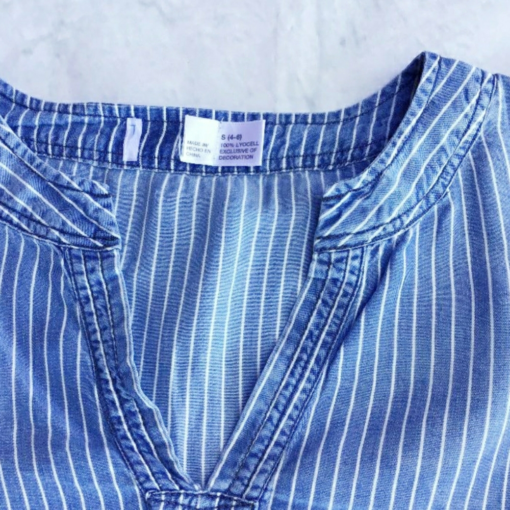 LAST ONE❗Casual Chic Chambray Striped Bell Sleeves Top - Picture 3 of 9